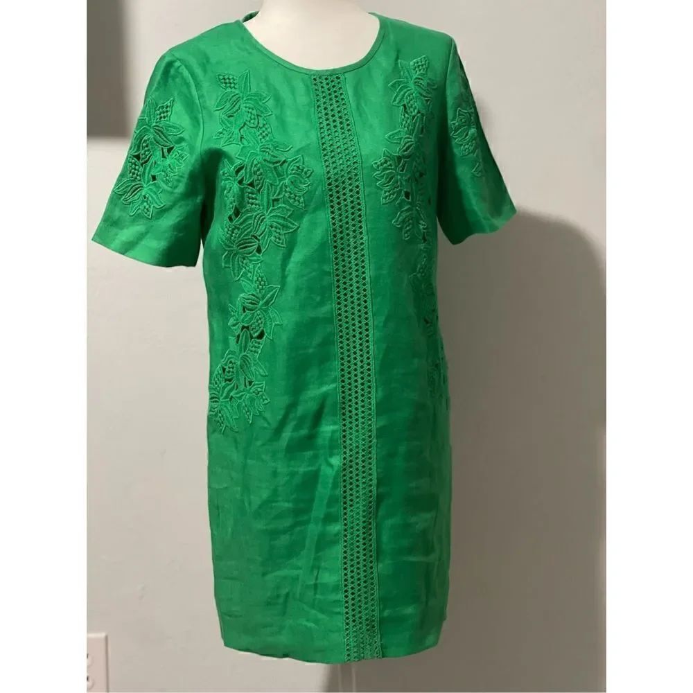 L.K Bennett 6 green embroidered eyelets design midi length 100% linen outer